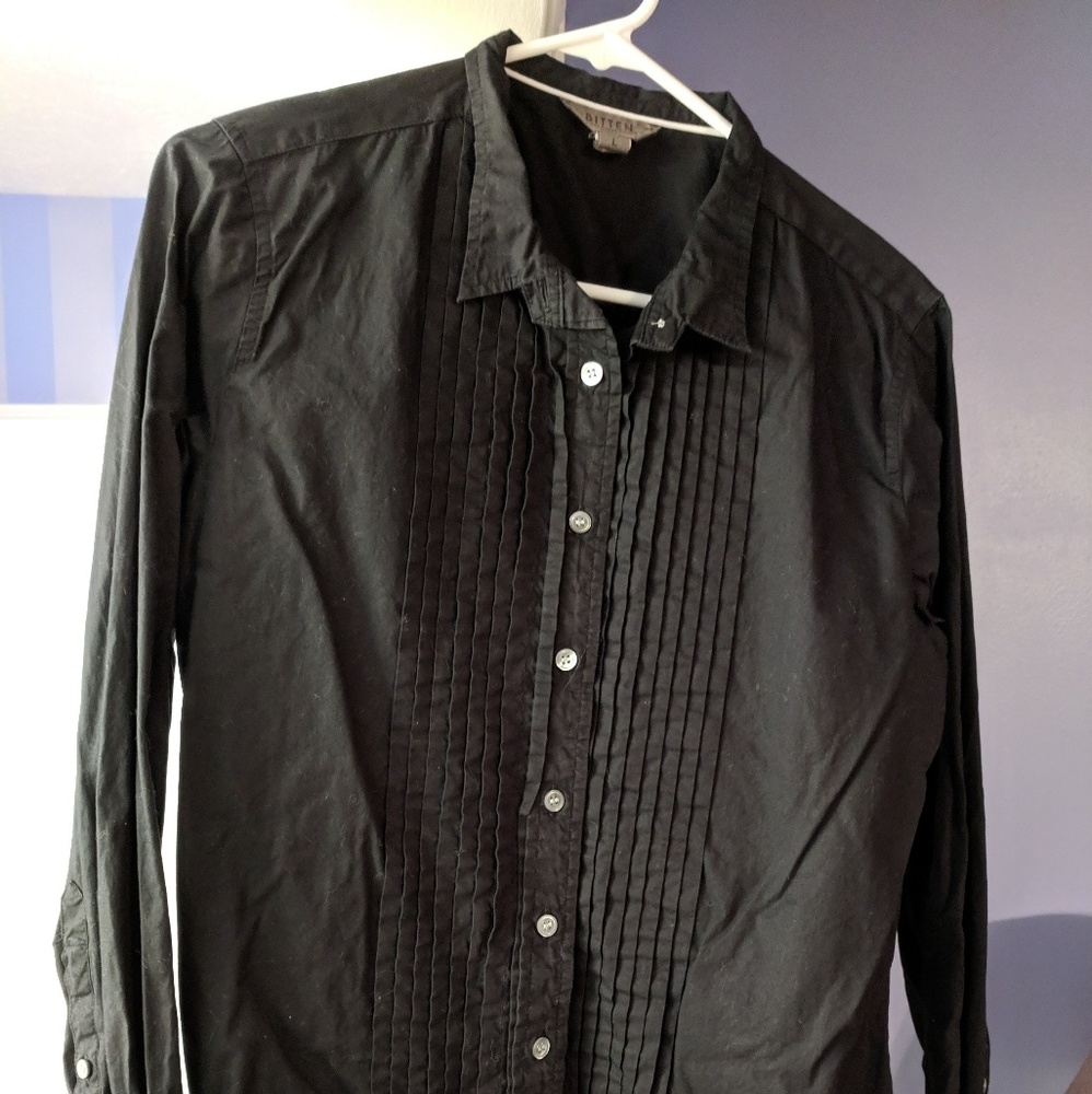 BITTEN black tuxedo-style shirt